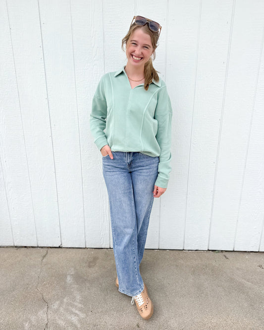 Capri Sweatshirt
