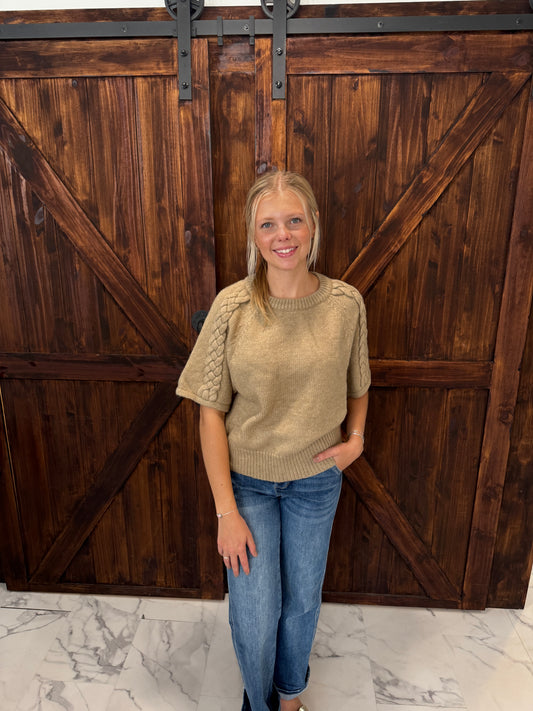 Sara Braided Short Sleeve Sweater