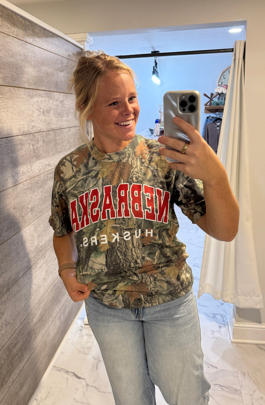 Husker camo tee