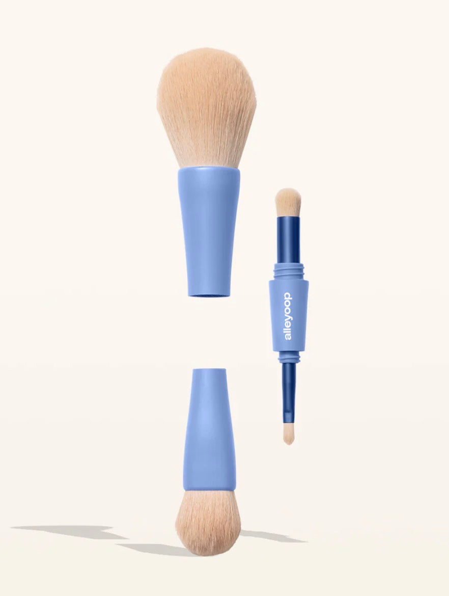 4-in-1 Makeup Brushes