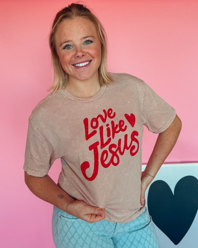 Love Like Jesus Tee