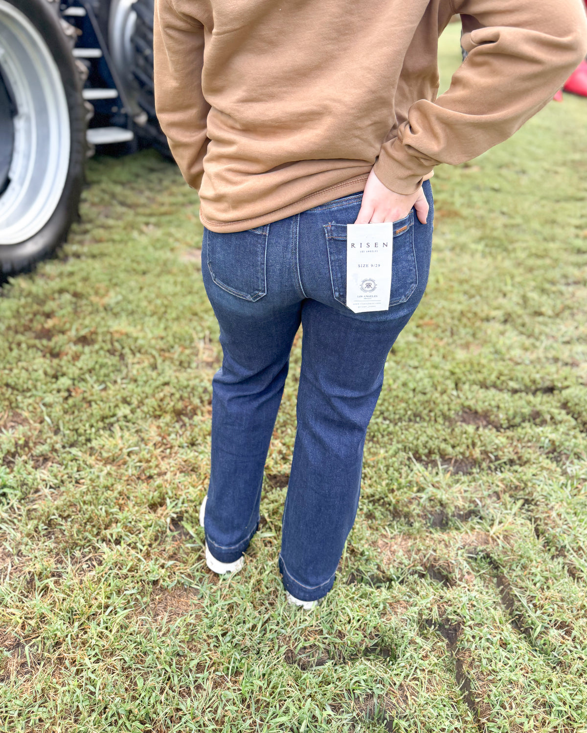 Saylor Dark Wash Ankle Jean