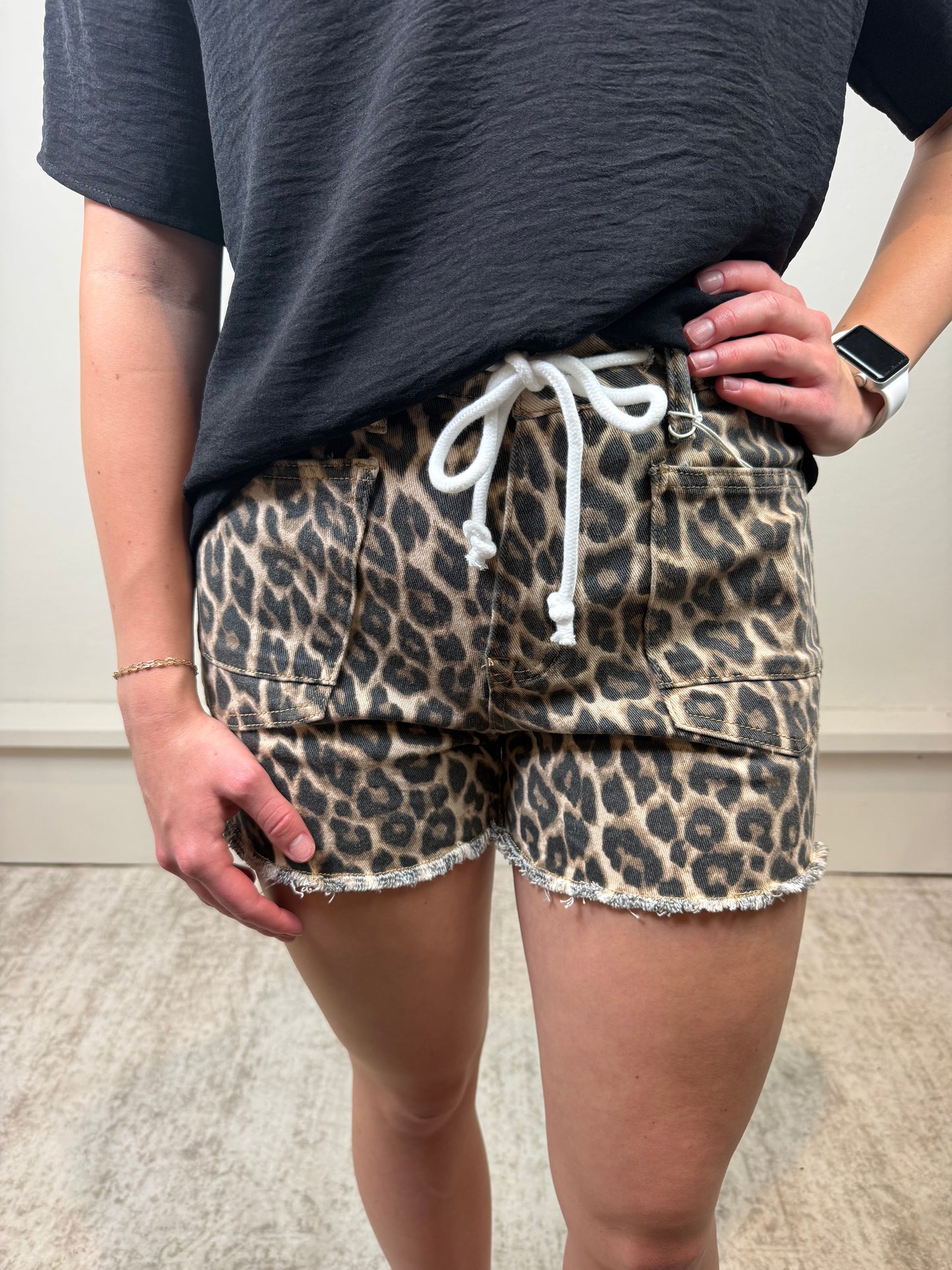 Adrian Leopard Short